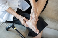 Many Seniors Live With Chronic Foot Pain